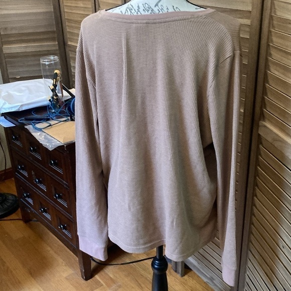 Men’s Stoic size large tan waffle knit long sleeved top great condition - Picture 2 of 5